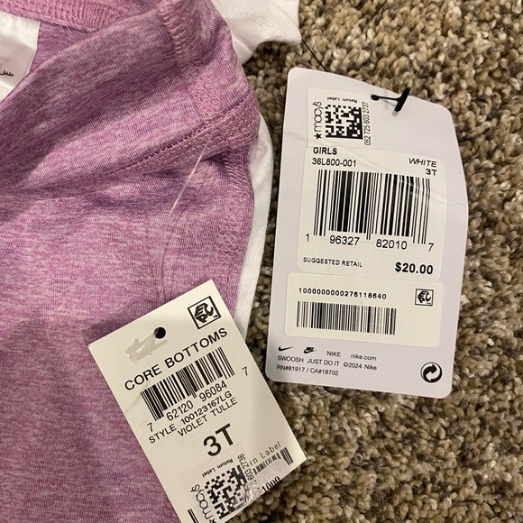 Nike Shirt and Purple Shorts - Picture 7 of 8